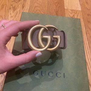 Gucci Beige Gold Marmont GG Leather Belt